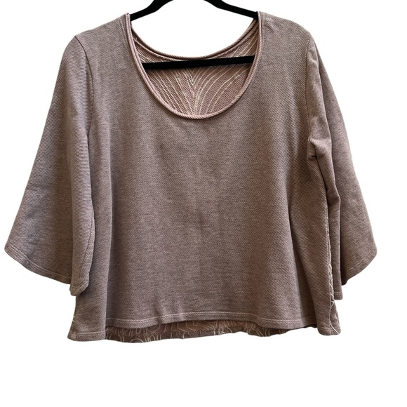 Anthropologie Akemi + Kin Onora Peacock Embroidered Beaded Top Mauve Boho Boxy - Picture 2 of 7